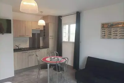Image de Petite Maison Dans Propriété