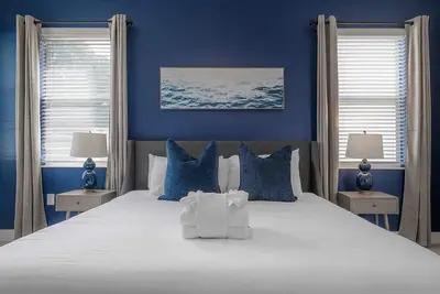 Image de The Indigo Oasis -|Tesla Charger|Family Home|