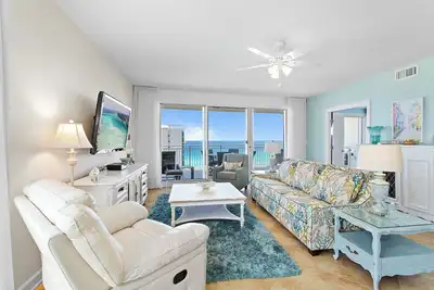 Image de Sterling Shores 1001 - Updated Corner-Unit, Impressive Gulf Views, Pool, Gym!