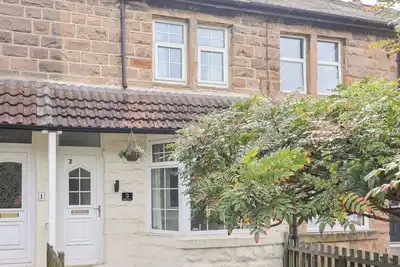 Image de 3 Glendowne Terrace, family friendly, with hot tub in Harrogate