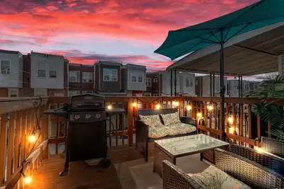 Image de Uptown Gem! A Family Home w/ Free Early Check-in!