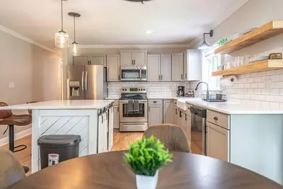 Image de Walkable to Downtown Southern Pines - Local Gem