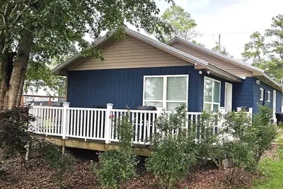 Image de Private Dock, Dogs Welcome, Close to Boat Ramp