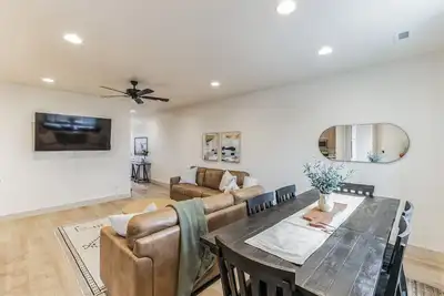 Image de Santa Clara Desert Retreat\n