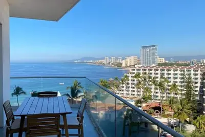 Image de The best views of the sea, the mountains and the sunsets. Beachfront\n