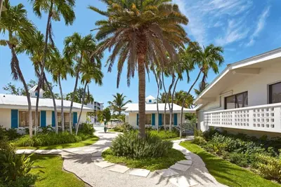 Image de Best Place to Unwind! 2 Spacious Units, Free Breakfast, Swimming Pool!