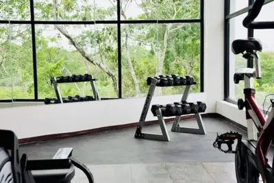Image de New nice 3 pools fast 500 Mbs Home Office+3 Bike