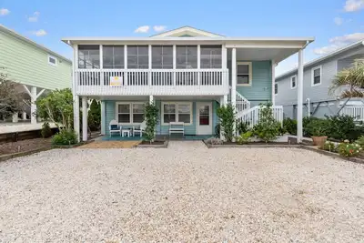Image de Duplex on the island of Sunset Beach! Perfect for multifamily!