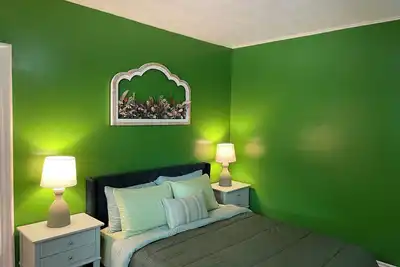 Downtown Ipswich apt, first floor! ! !