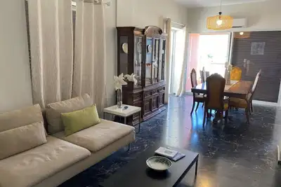 Image de Large 3 Br 1. 5 bth w\/Sea Views, Ac, Prime Location