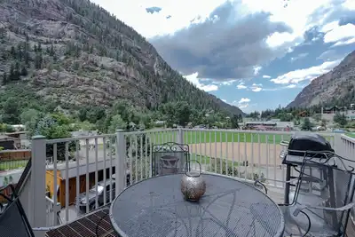 Image de Historic Ouray Hot Springs Condos \"Upper Level\"