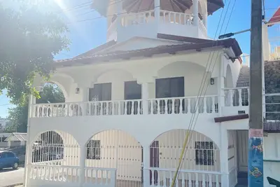 Image de Welcome to Casa Blanca Samana : Full House!