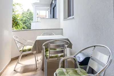 Image de Garçonnière avec le balcon Pakostane, Biograd (As-18426-b)