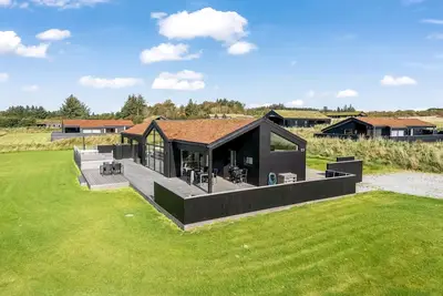 Image de \"Egil\" - 1. 5km from the sea by Interhome