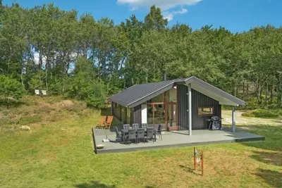Image de \"Thorine\" - 750m from the sea by Interhome