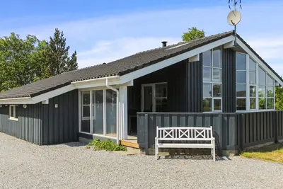 Image de \"Carli\" - 1. 2km from the sea by Interhome