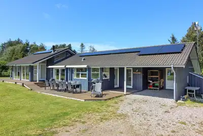 Image de \"Villads\" - 1km from the sea by Interhome