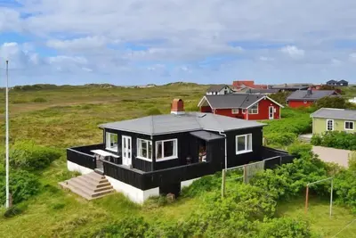 Image de \"Sohvi\" - 450m from the sea by Interhome