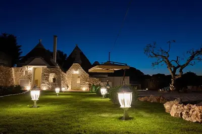 Image de Trulli with Jacuzzi pool in the heart of Valle D'Itria