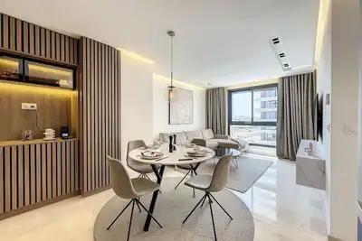 Image de Luxueux et moderne appartement 5* Ă Malabata