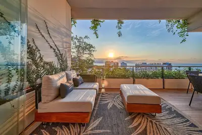 Image de New Luxury Modern Condo in Soho Pv! Best Rooftop!