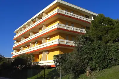 Image de Appartement de vacances avec climatisation et balcon