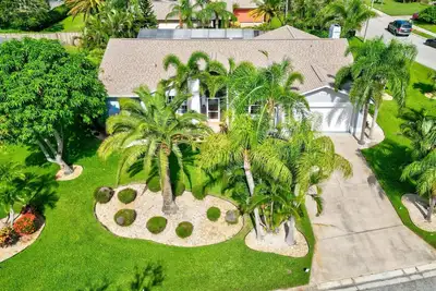 Image de Charming house near Ami: Comfort, Style, and Sun  Soaked Fun | Private | Pets Ok