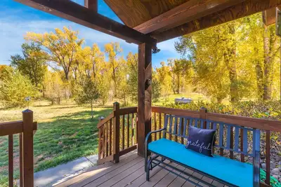 Image de Stunning Home on Rio Grande River - Private Hot Tub - 30 min to Wolf Creek