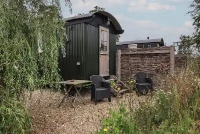 Image de Whitehedge, pet friendly, with a garden in Pocklington