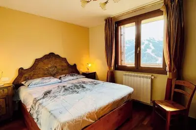 Image de Panoramic and comfortable apartment with garage