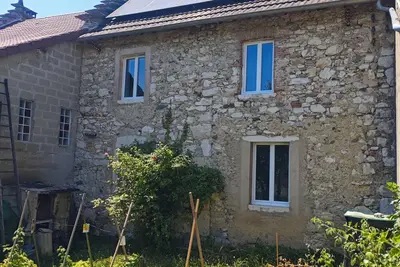 Image de Le 36 – Gîte entre Rhône et Bugey, Maison36