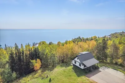 Image de Cabin with Sauna in the Heart of the North Shore