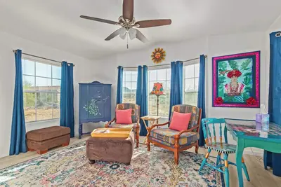 Image de Tiny Home Getaway in Arizona-Mountain views in Rural Area