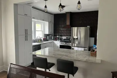 Image de Cozy Cottage Feel in South Fort Worth!