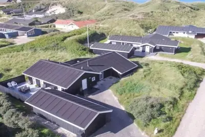 \"Arwen\" - 200m from the sea by Interhome
