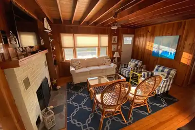 Image de Bayside 2 bedroom in Brant Beach. Beautiful views of the sunset!
