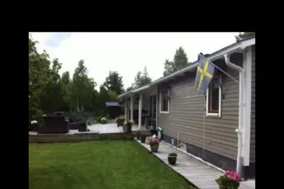 Image de Cozy and Private 3-Bed House with bath Roslagen