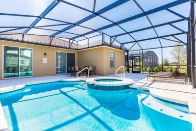 Image de Davenport-Villa-Sleeps 10-Parking-Pool-Hot Tub