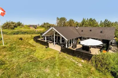 Image de \"Federica\" - 500m from the sea by Interhome