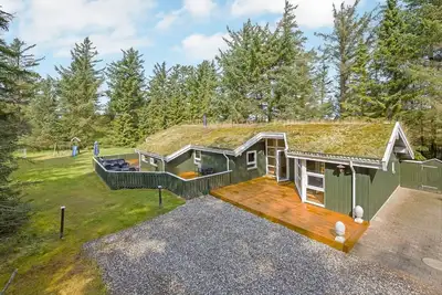 Image de \"Sunneva\" - 1km from the sea by Interhome