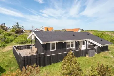 Image de \"Gerlis\" - 75m from the sea by Interhome