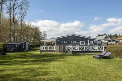 \"Wilman\" - 300m from the sea by Interhome