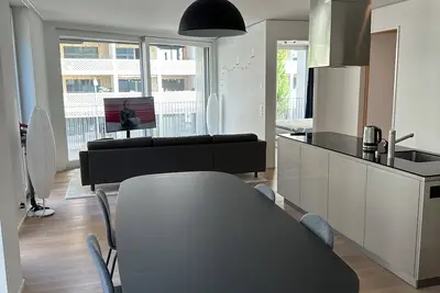 Image de Wohnung im Trendquartier Zentral - 24-7 Check-in With Keybox