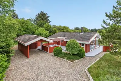 \"Anneke\" - 2km from the sea by Interhome