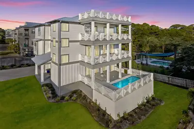 Image de Dune It Right - New 30a Home, Gulf Views, Dune Allen Beach, Heated Private Pool!