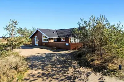 Image de \"Svenny\" - 800m from the sea by Interhome