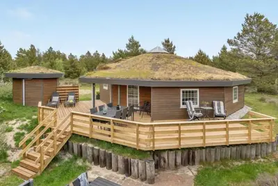 Image de \"Mariette\" - 3. 1km from the sea by Interhome