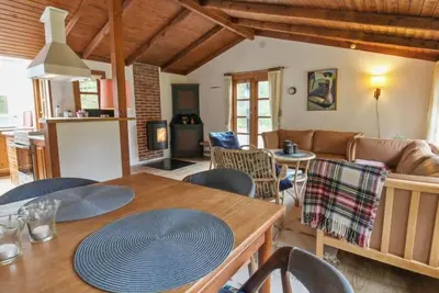 Image de \"Tirsa\" - 3. 9km from the sea by Interhome