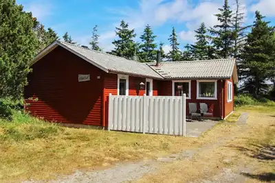 Image de \"Ahti\" - 900m from the sea by Interhome