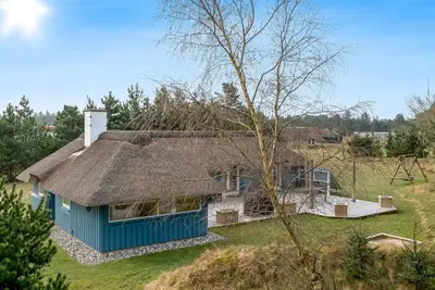 Image de \"Kenny\" - 1. 2km from the sea by Interhome